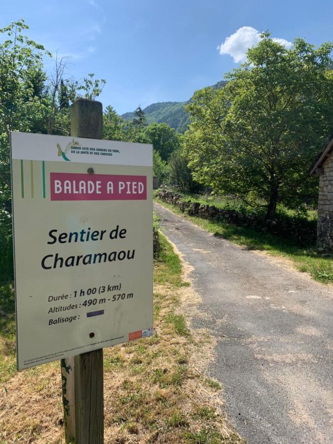 Chambre voûtée avec Bain Finlandais privé Manoir Du Charme Gorges Du Tarn Causses Quezac  Exterior foto
