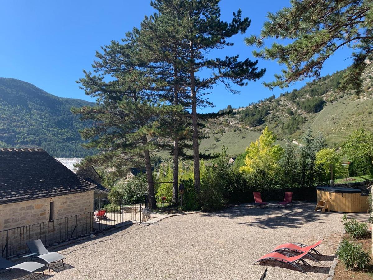 Chambre voûtée avec Bain Finlandais privé Manoir Du Charme Gorges Du Tarn Causses Quezac  Exterior foto