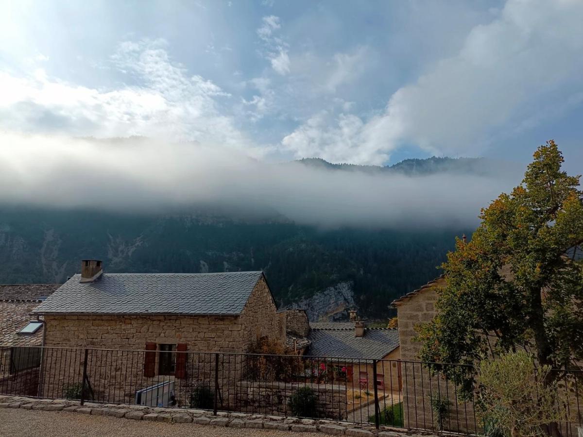 Chambre voûtée avec Bain Finlandais privé Manoir Du Charme Gorges Du Tarn Causses Quezac  Exterior foto