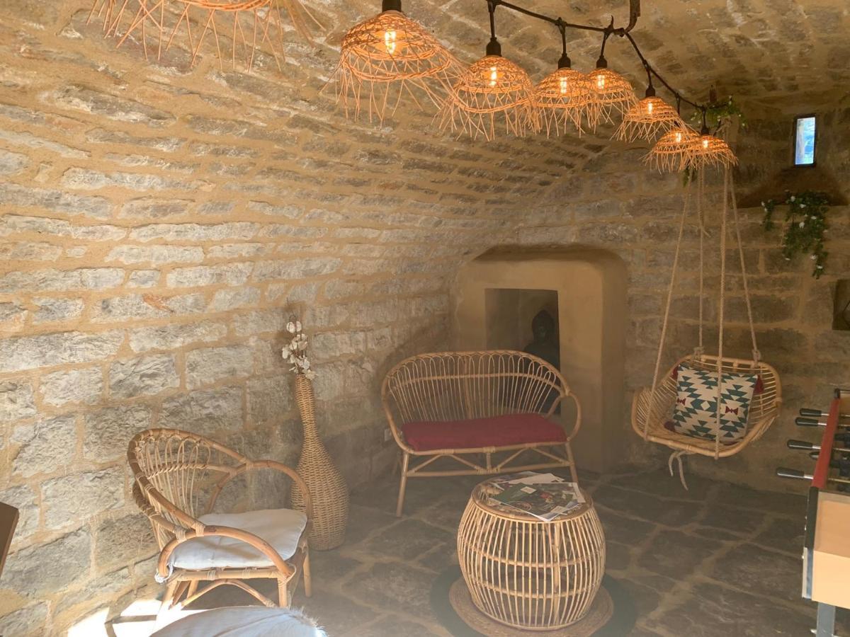 Chambre voûtée avec Bain Finlandais privé Manoir Du Charme Gorges Du Tarn Causses Quezac  Exterior foto